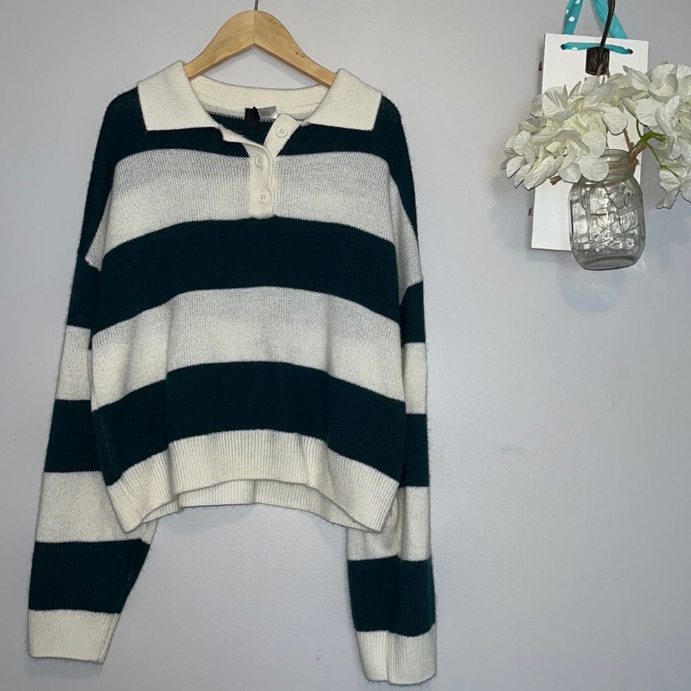 DIVIDED H&M sweater